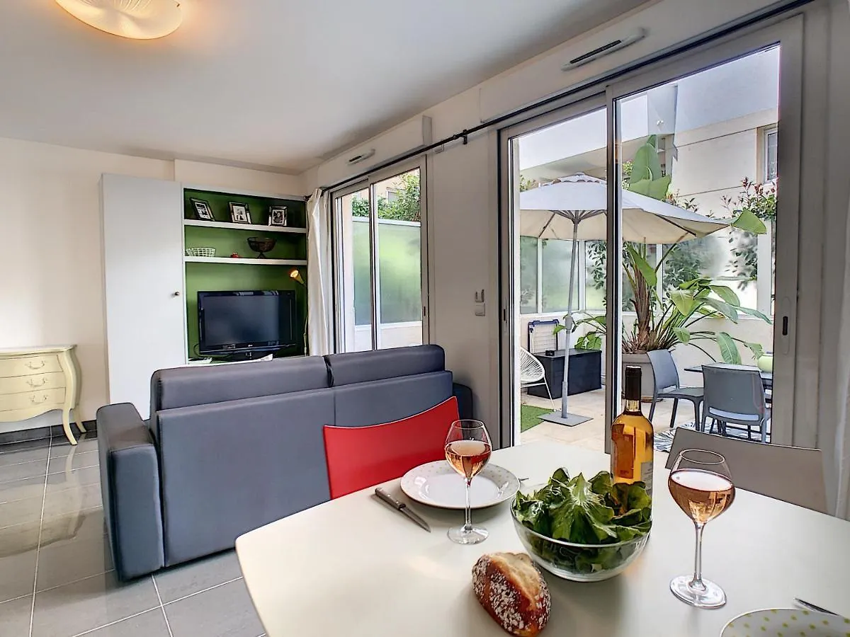 Nestor&Jeeves - Berlioz Patio - Central - Residential Area - Patio 20M Nice Francie