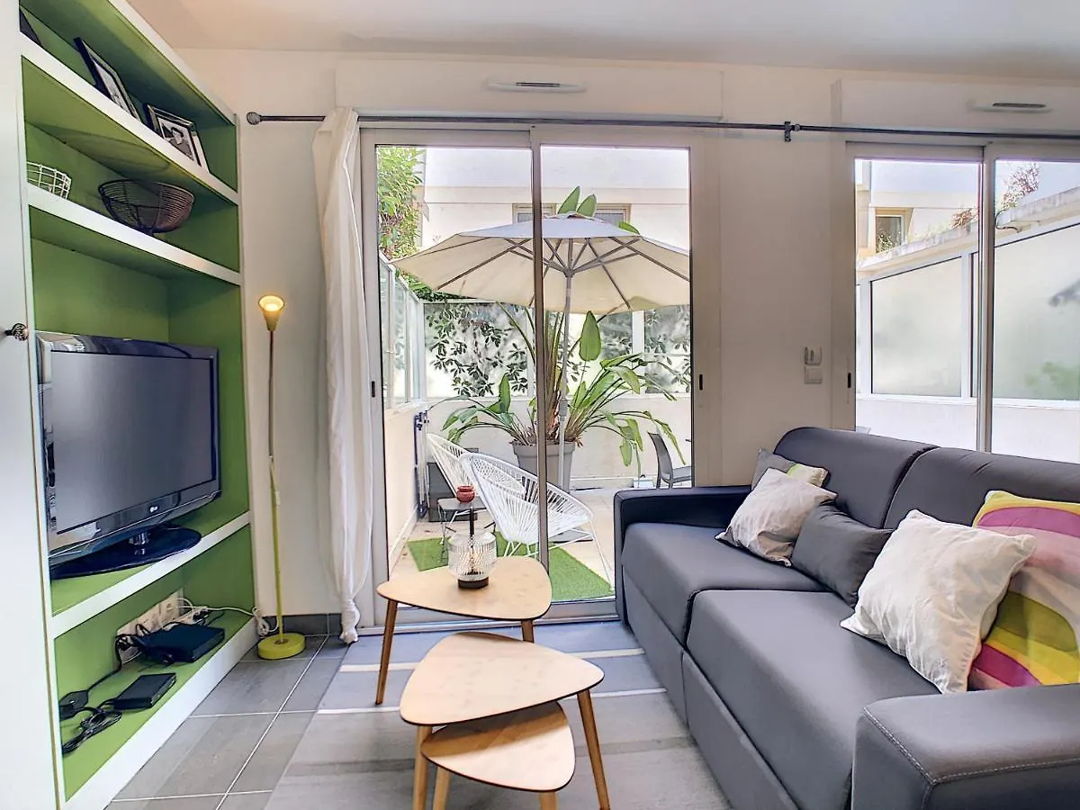 Nestor&Jeeves - Berlioz Patio - Central - Residential Area - Patio 20M Nice 0*,